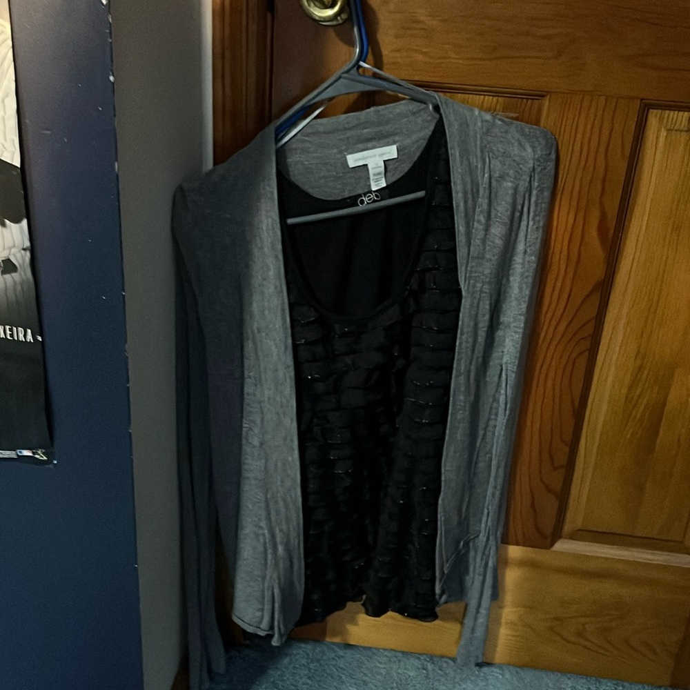 Tank with cute thin sweater. Good condition.
